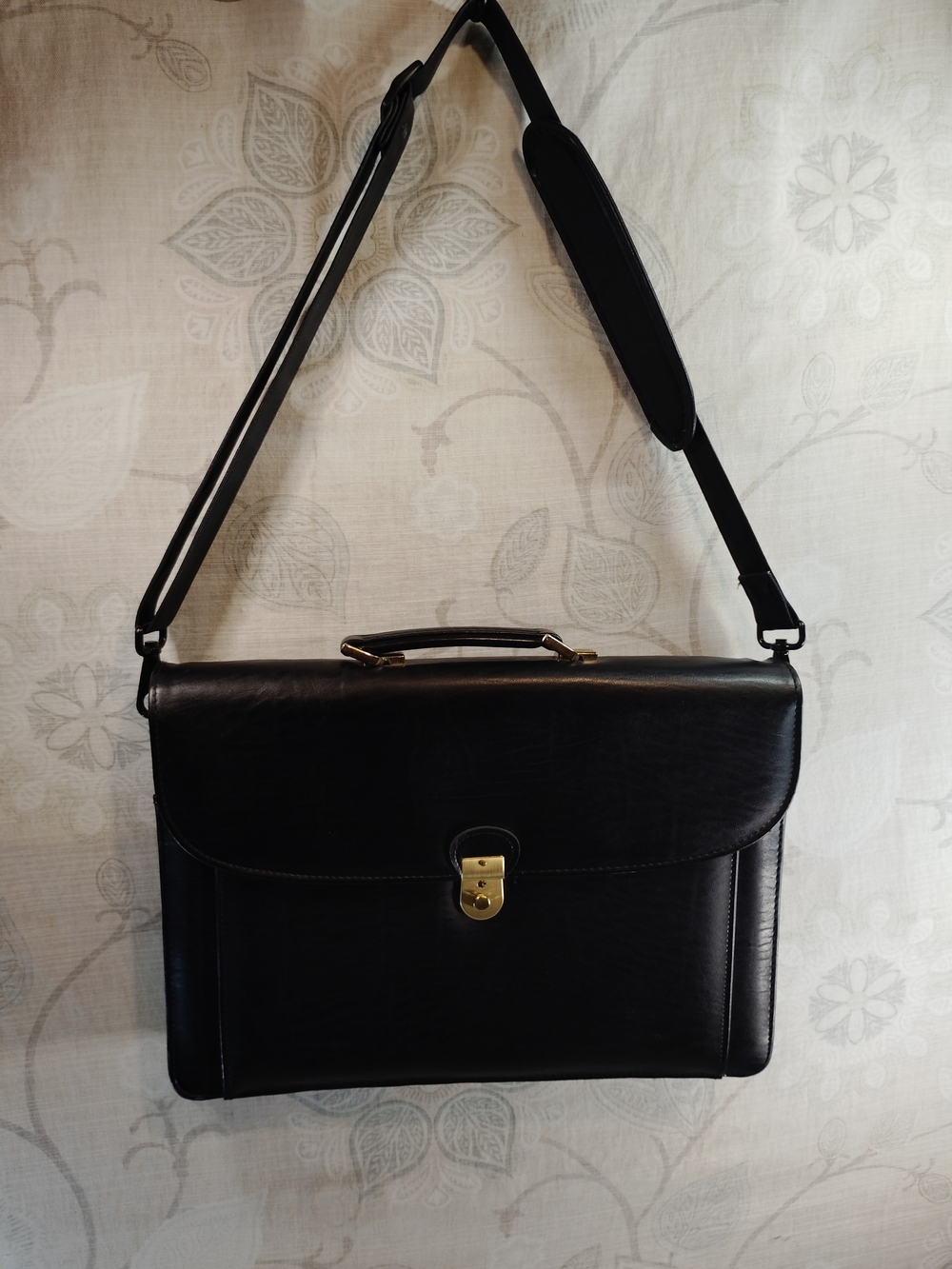 Black  Faux Leather Messenger/Crossbody Bag with Shoulder Strap
